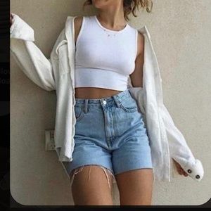 Levi’s Cut-off shorts